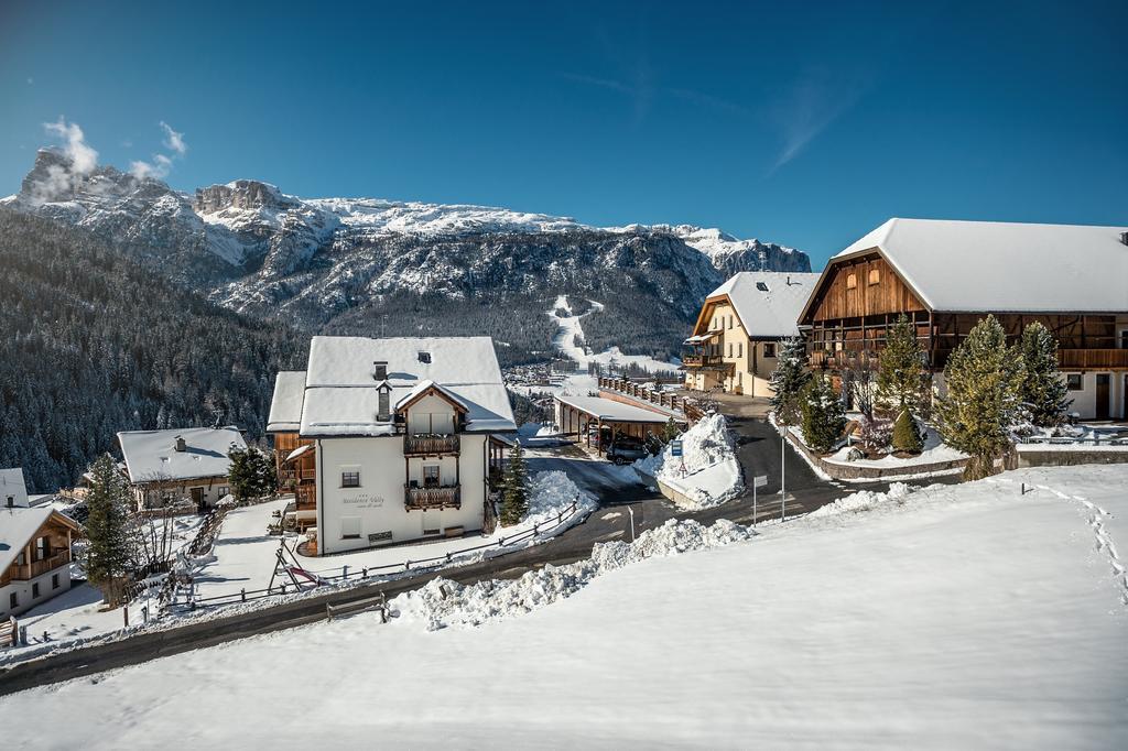 Taela Apartments San Cassiano  Bagian luar foto